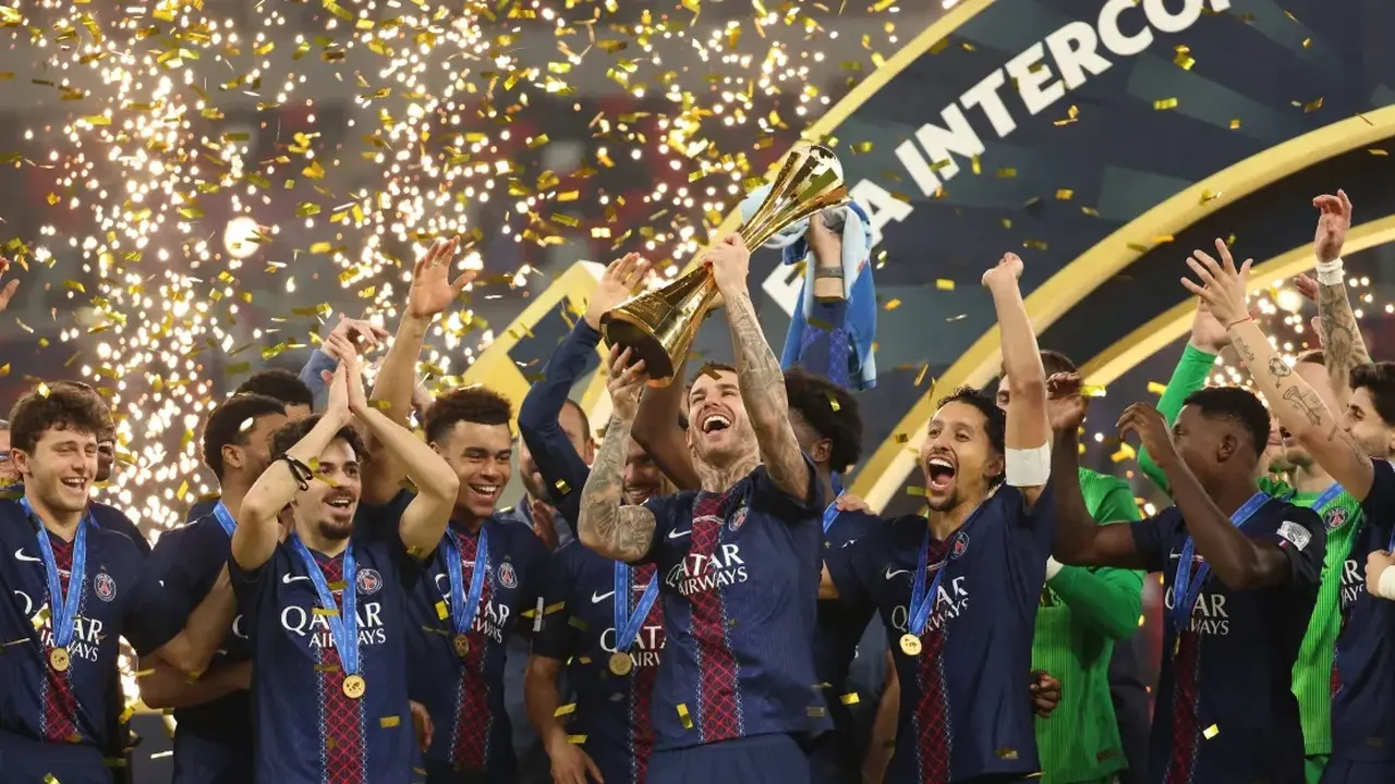 متى يواجه الأهلي السعودي فرق كأس الإنتركونتننتال؟